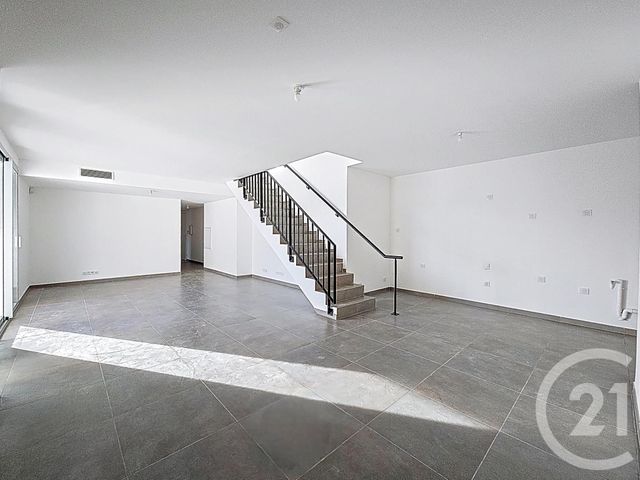 Appartement T4 &agrave; vendre - 4 pi&egrave;ces - 102,25 m2 - Marseille - 13008 - PROVENCE-ALPES-COTE-D-AZUR