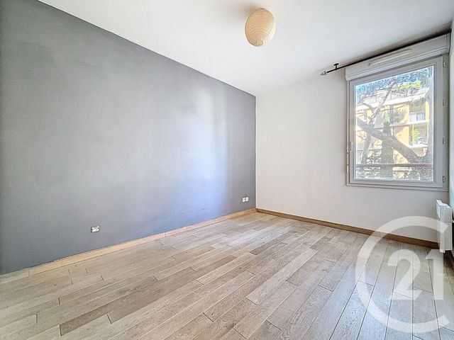 Appartement T3 à vendre - 3 pièces - 67,45 m2 - Marseille - 13009 - PROVENCE-ALPES-COTE-D-AZUR