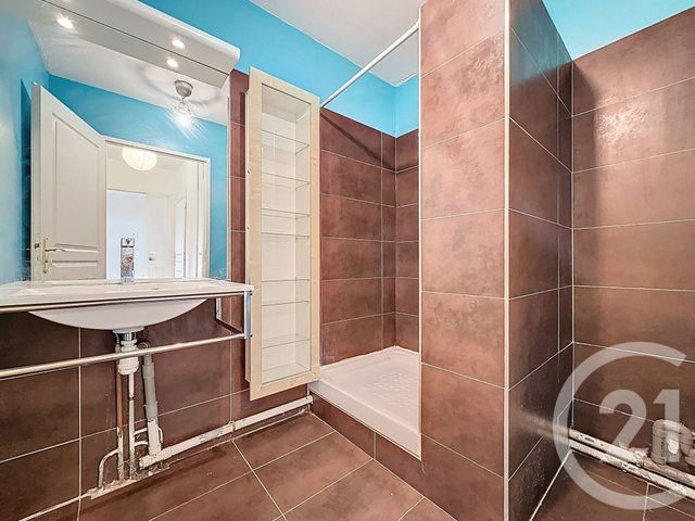 Appartement T3 à vendre - 3 pièces - 67,45 m2 - Marseille - 13009 - PROVENCE-ALPES-COTE-D-AZUR