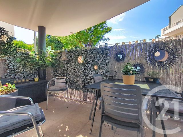 Appartement T3 &agrave; vendre - 3 pi&egrave;ces - 52,90 m2 - Marseille - 13008 - PROVENCE-ALPES-COTE-D-AZUR