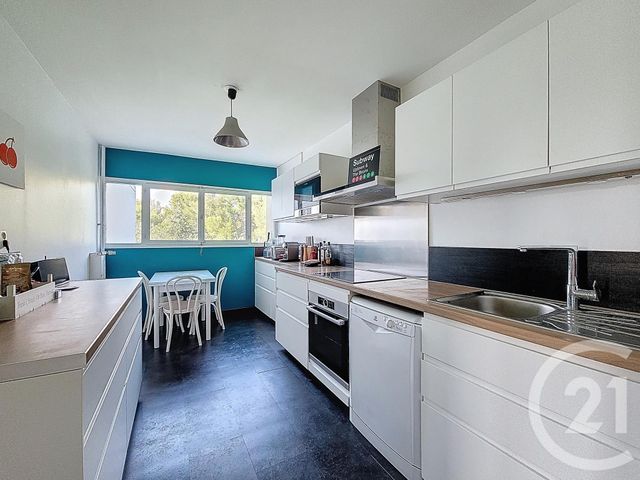 Appartement T6 à vendre - 6 pièces - 119,56 m2 - Marseille - 13009 - PROVENCE-ALPES-COTE-D-AZUR