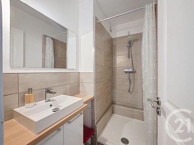 Appartement T6 à vendre - 6 pièces - 119,56 m2 - Marseille - 13009 - PROVENCE-ALPES-COTE-D-AZUR