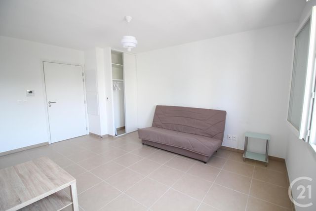 Appartement T1 &agrave; louer - 1 pi&egrave;ce - 26,11 m2 - Marseille - 13008 - PROVENCE-ALPES-COTE-D-AZUR