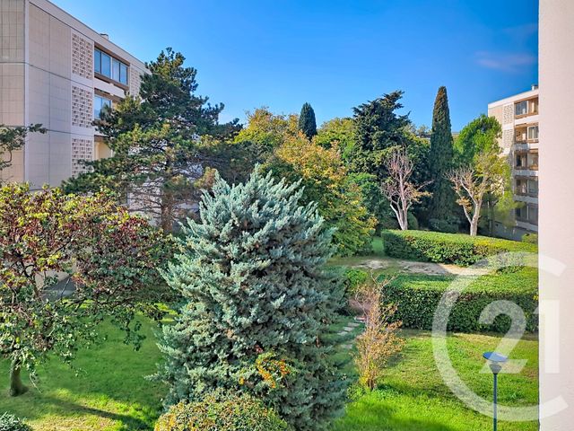 Appartement T4 &agrave; vendre - 4 pi&egrave;ces - 87,80 m2 - Marseille - 13008 - PROVENCE-ALPES-COTE-D-AZUR