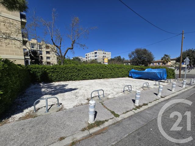 Parking &agrave; vendre - 14 m2 - Marseille - 13008 - PROVENCE-ALPES-COTE-D-AZUR