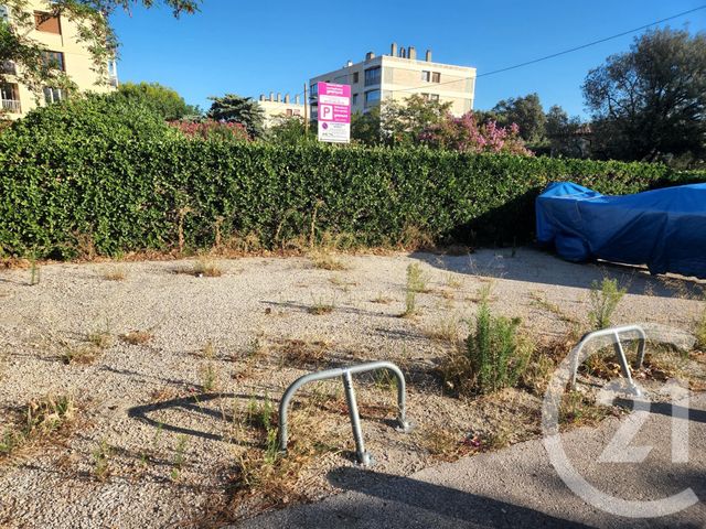 Parking à vendre - 14 m2 - Marseille - 13008 - PROVENCE-ALPES-COTE-D-AZUR