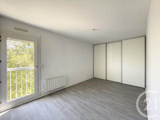 Appartement T3 à louer - 3 pièces - 86,30 m2 - Marseille - 13008 - PROVENCE-ALPES-COTE-D-AZUR