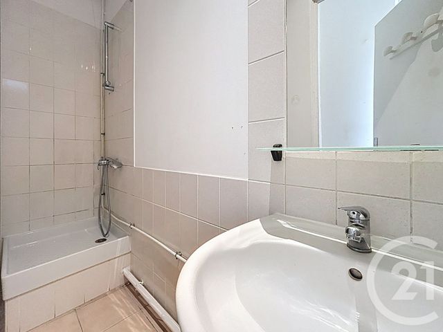 Appartement F2 &agrave; louer - 2 pi&egrave;ces - 39,65 m2 - Marseille - 13003 - PROVENCE-ALPES-COTE-D-AZUR