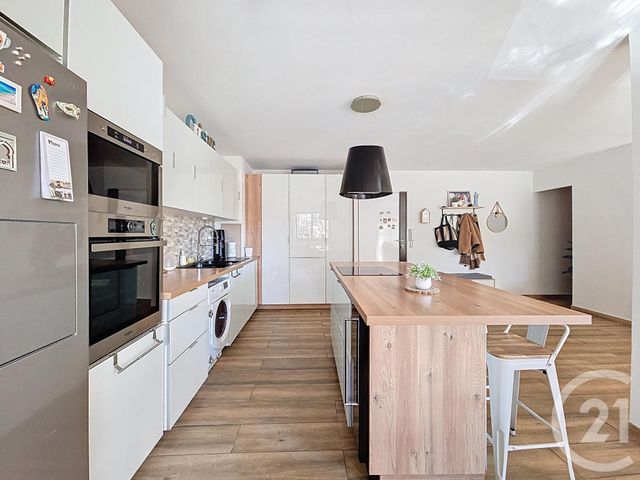 Appartement T4 &agrave; vendre - 4 pi&egrave;ces - 106,65 m2 - Marseille - 13008 - PROVENCE-ALPES-COTE-D-AZUR