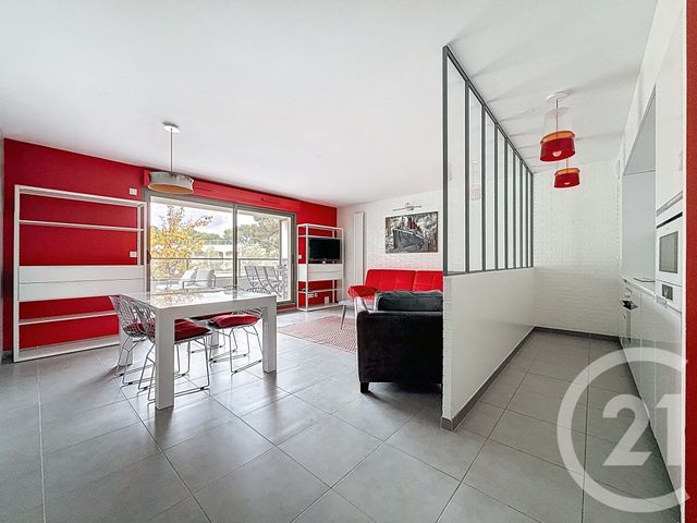 Appartement T3 &agrave; vendre - 3 pi&egrave;ces - 66,20 m2 - Marseille - 13008 - PROVENCE-ALPES-COTE-D-AZUR