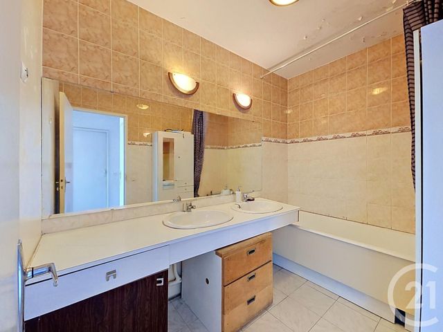 Appartement T3 &agrave; vendre - 3 pi&egrave;ces - 69,21 m2 - Marseille - 13009 - PROVENCE-ALPES-COTE-D-AZUR