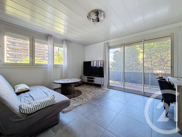 Appartement F3 à louer - 3 pièces - 61,85 m2 - Marseille - 13010 - PROVENCE-ALPES-COTE-D-AZUR