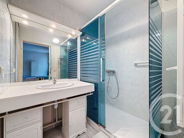 Appartement T2 &agrave; vendre - 2 pi&egrave;ces - 45,65 m2 - Marseille - 13008 - PROVENCE-ALPES-COTE-D-AZUR