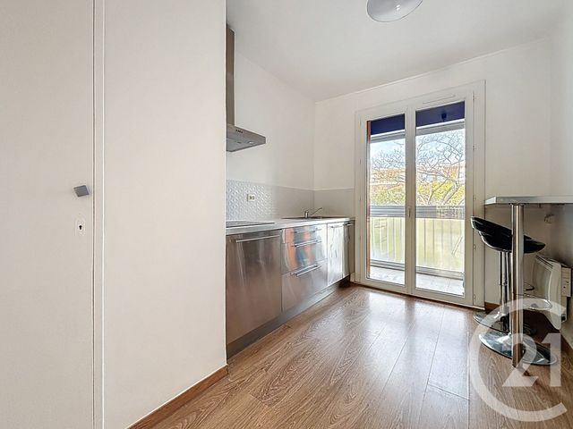 Appartement T3 &agrave; louer - 3 pi&egrave;ces - 57,32 m2 - Marseille - 13008 - PROVENCE-ALPES-COTE-D-AZUR