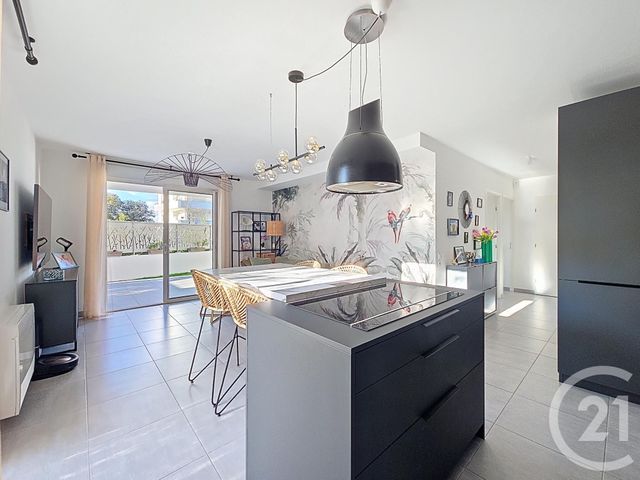 Appartement T3 &agrave; vendre - 3 pi&egrave;ces - 60 m2 - Marseille - 13009 - PROVENCE-ALPES-COTE-D-AZUR