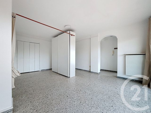 Appartement F1 &agrave; louer - 1 pi&egrave;ce - 41,75 m2 - Marseille - 13008 - PROVENCE-ALPES-COTE-D-AZUR