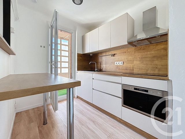 Appartement F3 &agrave; louer - 3 pi&egrave;ces - 52,91 m2 - Marseille - 13009 - PROVENCE-ALPES-COTE-D-AZUR