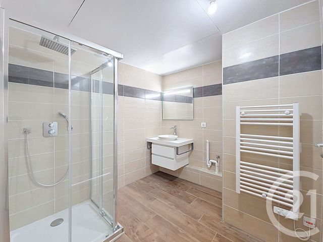 Appartement T4 &agrave; vendre - 4 pi&egrave;ces - 91,10 m2 - Marseille - 13008 - PROVENCE-ALPES-COTE-D-AZUR