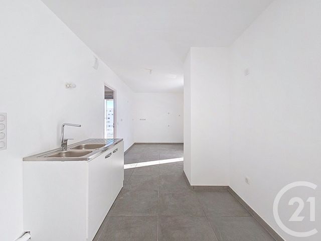 Appartement T4 &agrave; vendre - 4 pi&egrave;ces - 91,10 m2 - Marseille - 13008 - PROVENCE-ALPES-COTE-D-AZUR