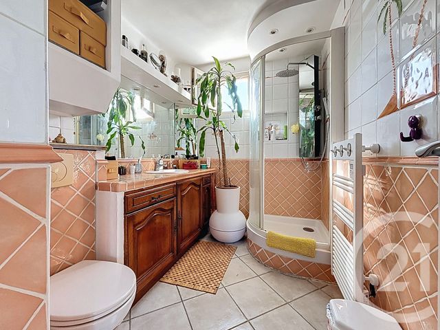 Appartement F2 &agrave; louer - 2 pi&egrave;ces - 51,55 m2 - Marseille - 13008 - PROVENCE-ALPES-COTE-D-AZUR