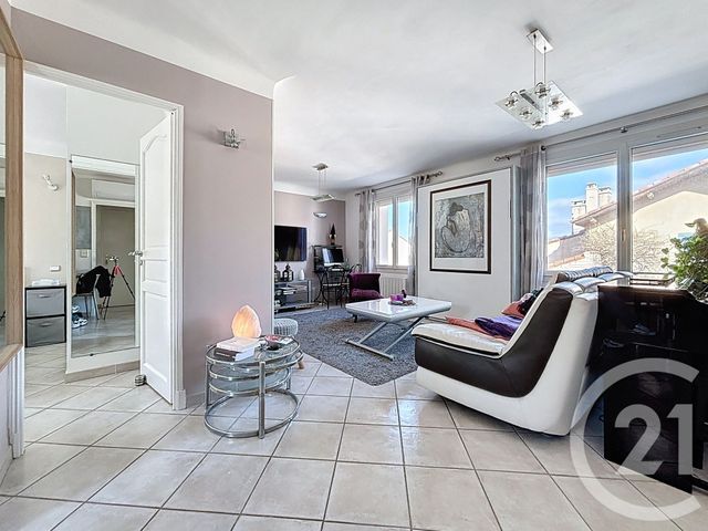 Appartement F2 &agrave; louer - 2 pi&egrave;ces - 51,55 m2 - Marseille - 13008 - PROVENCE-ALPES-COTE-D-AZUR