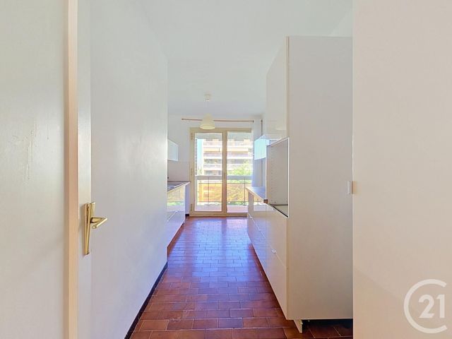 Appartement T4 &agrave; vendre - 4 pi&egrave;ces - 86,72 m2 - Marseille - 13009 - PROVENCE-ALPES-COTE-D-AZUR
