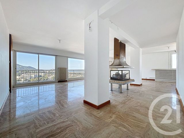 Appartement F6 &agrave; louer - 6 pi&egrave;ces - 152,35 m2 - Marseille - 13008 - PROVENCE-ALPES-COTE-D-AZUR