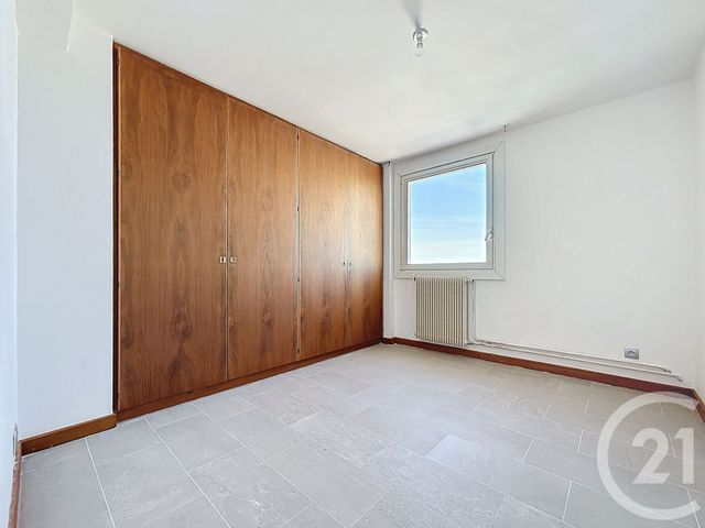 Appartement F6 &agrave; louer - 6 pi&egrave;ces - 152,35 m2 - Marseille - 13008 - PROVENCE-ALPES-COTE-D-AZUR