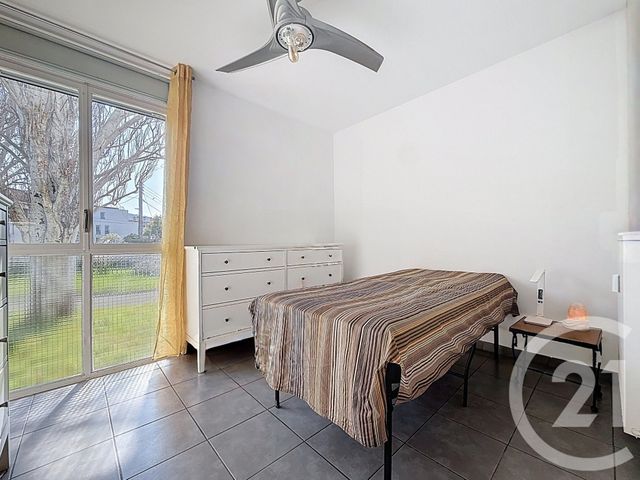 Appartement T3 &agrave; vendre - 3 pi&egrave;ces - 55,60 m2 - Marseille - 13008 - PROVENCE-ALPES-COTE-D-AZUR