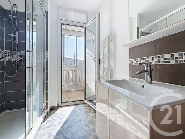 Appartement T3 &agrave; vendre - 3 pi&egrave;ces - 55,60 m2 - Marseille - 13008 - PROVENCE-ALPES-COTE-D-AZUR