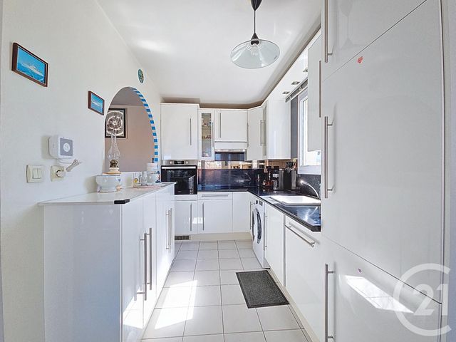 Appartement T3 &agrave; vendre - 3 pi&egrave;ces - 71,15 m2 - Marseille - 13009 - PROVENCE-ALPES-COTE-D-AZUR