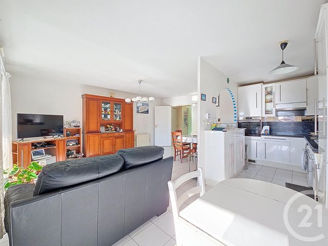 Appartement T3 &agrave; vendre - 3 pi&egrave;ces - 71,15 m2 - Marseille - 13009 - PROVENCE-ALPES-COTE-D-AZUR