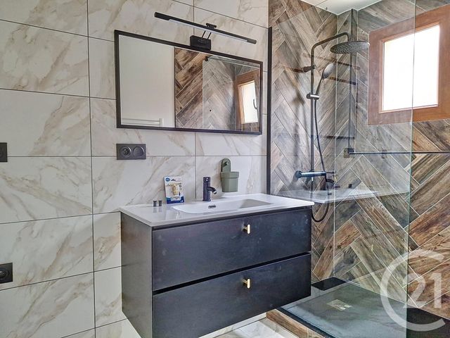 Appartement T2 &agrave; louer - 2 pi&egrave;ces - 48,85 m2 - Marseille - 13008 - PROVENCE-ALPES-COTE-D-AZUR