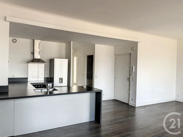 Appartement T3 &agrave; louer - 3 pi&egrave;ces - 67,65 m2 - Marseille - 13007 - PROVENCE-ALPES-COTE-D-AZUR