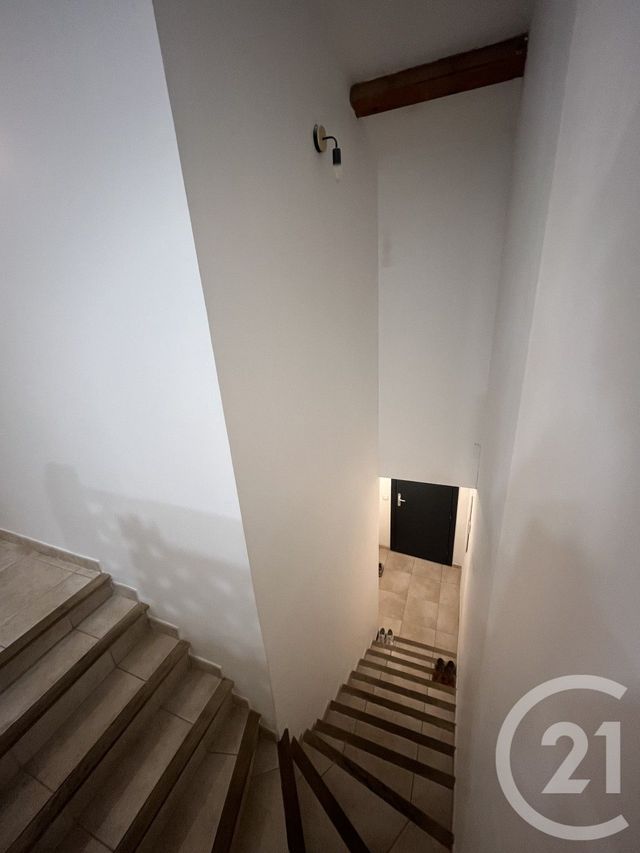 Appartement F2 &agrave; louer - 2 pi&egrave;ces - 60 m2 - Marseille - 13008 - PROVENCE-ALPES-COTE-D-AZUR