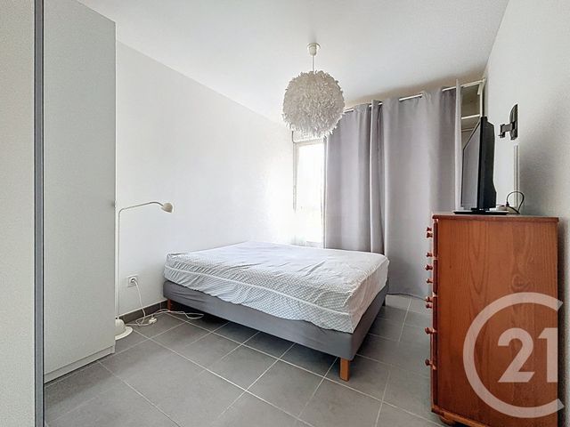 Appartement &agrave; louer - 3 pi&egrave;ces - 55 m2 - Marseille - 13009 - PROVENCE-ALPES-COTE-D-AZUR