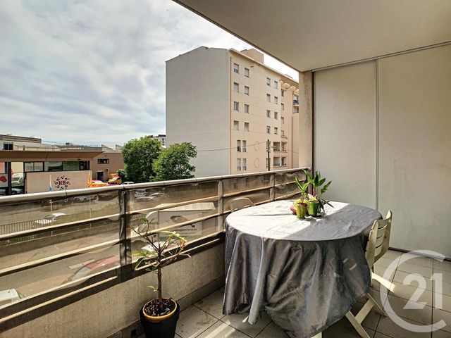 Appartement T2 &agrave; louer - 2 pi&egrave;ces - 41,52 m2 - Marseille - 13010 - PROVENCE-ALPES-COTE-D-AZUR