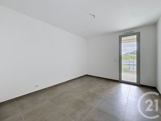 Appartement &agrave; louer - 3 pi&egrave;ces - 64,43 m2 - Marseille - 13008 - PROVENCE-ALPES-COTE-D-AZUR