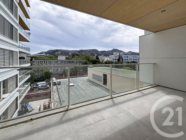 Appartement &agrave; louer - 3 pi&egrave;ces - 64,43 m2 - Marseille - 13008 - PROVENCE-ALPES-COTE-D-AZUR