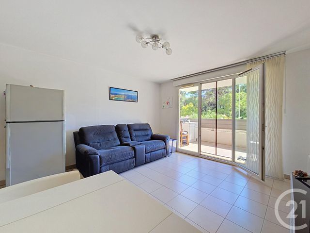 Appartement T3 &agrave; vendre - 3 pi&egrave;ces - 60,05 m2 - Marseille - 13009 - PROVENCE-ALPES-COTE-D-AZUR