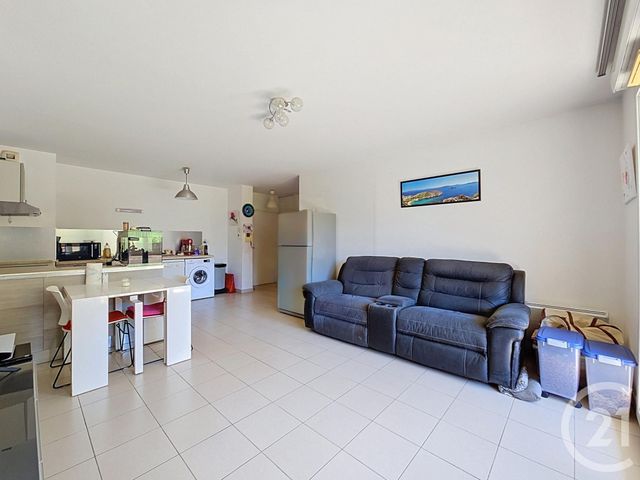 Appartement T3 &agrave; vendre - 3 pi&egrave;ces - 60,05 m2 - Marseille - 13009 - PROVENCE-ALPES-COTE-D-AZUR