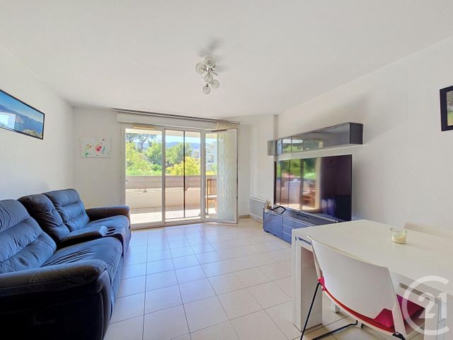 Appartement T3 &agrave; vendre - 3 pi&egrave;ces - 60,05 m2 - Marseille - 13009 - PROVENCE-ALPES-COTE-D-AZUR
