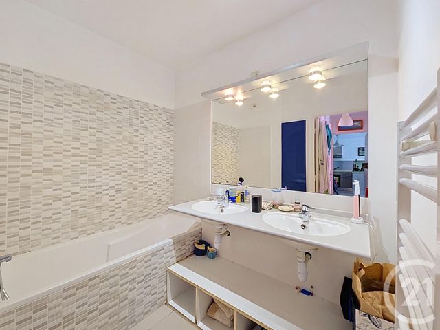 Appartement T3 &agrave; vendre - 3 pi&egrave;ces - 60,05 m2 - Marseille - 13009 - PROVENCE-ALPES-COTE-D-AZUR
