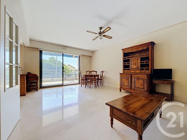 Appartement T2 &agrave; vendre - 2 pi&egrave;ces - 56,87 m2 - Marseille - 13008 - PROVENCE-ALPES-COTE-D-AZUR