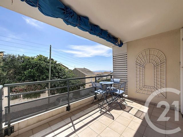 Appartement T2 &agrave; vendre - 2 pi&egrave;ces - 56,87 m2 - Marseille - 13008 - PROVENCE-ALPES-COTE-D-AZUR