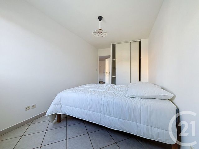 Appartement T2 &agrave; louer - 2 pi&egrave;ces - 45,79 m2 - Marseille - 13008 - PROVENCE-ALPES-COTE-D-AZUR