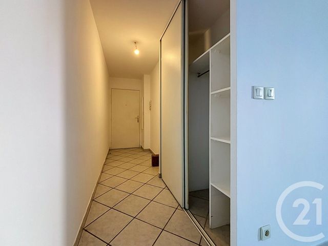 Appartement T2 &agrave; louer - 2 pi&egrave;ces - 45,79 m2 - Marseille - 13008 - PROVENCE-ALPES-COTE-D-AZUR