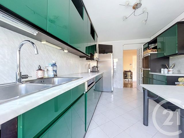 Appartement F4 &agrave; vendre - 4 pi&egrave;ces - 110 m2 - Marseille - 13008 - PROVENCE-ALPES-COTE-D-AZUR