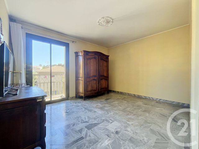 Appartement F4 &agrave; vendre - 4 pi&egrave;ces - 110 m2 - Marseille - 13008 - PROVENCE-ALPES-COTE-D-AZUR