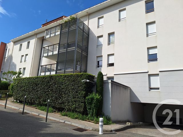 Appartement F3 &agrave; louer - 3 pi&egrave;ces - 64,64 m2 - Marseille - 13009 - PROVENCE-ALPES-COTE-D-AZUR